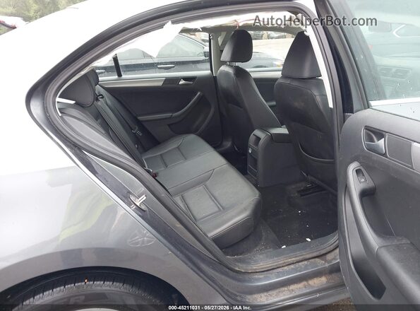 3VWDB7AJ7HM404303 2017 VOLKSWAGEN JETTA Gray VIN կոդի պիտակի տեսք