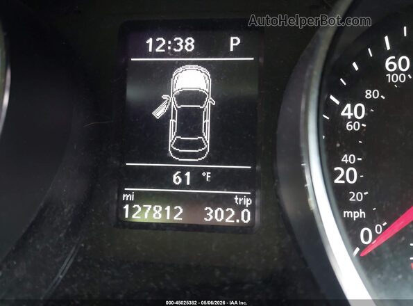3VWDB7AJ8HM388922 2017 VOLKSWAGEN JETTA Silver 