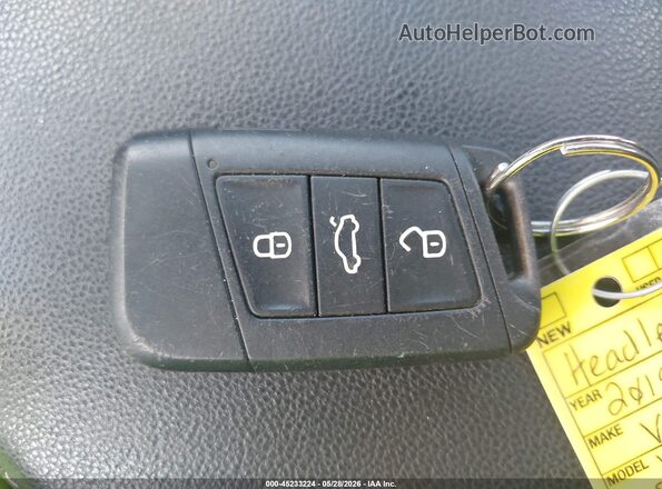 3VWE57BU7KM062086 2019 VOLKSWAGEN JETTA White 