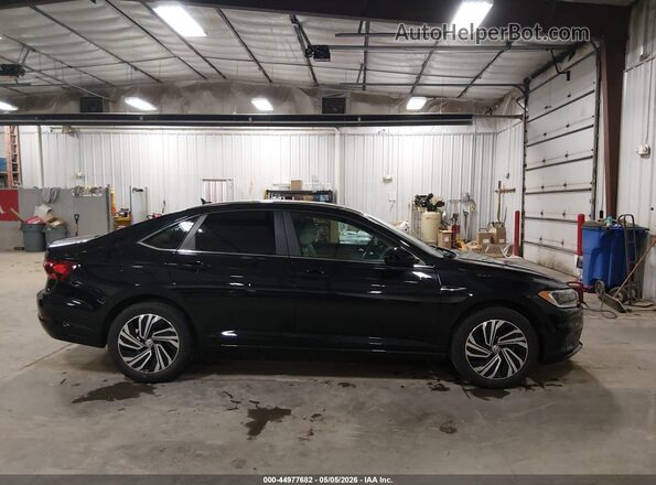 3VWEB7BU0LM008803 2020 VOLKSWAGEN JETTA Black Rear interior view