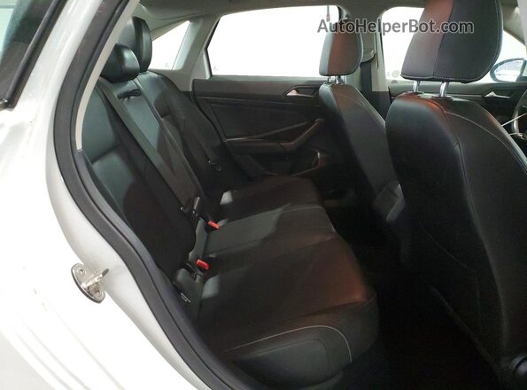 3VWEB7BU5LM069130 2020 VOLKSWAGEN JETTA White Vista de los asientos traseros