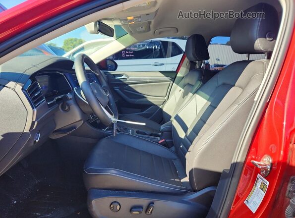 3VWEM7BU0RM077199 2024 VOLKSWAGEN JETTA Красный 