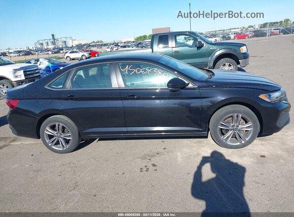 3VWEM7BU3NM021834 2022 VOLKSWAGEN JETTA Black Widok wnętrza z tyłu