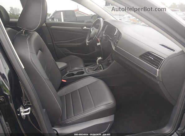 3VWEM7BUXRM015518 2024 VOLKSWAGEN JETTA Black 