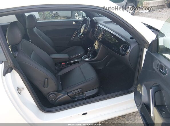 3VWFD7AT1JM703117 2018 VOLKSWAGEN BEETLE White Սալոնի դիմացի տեսք