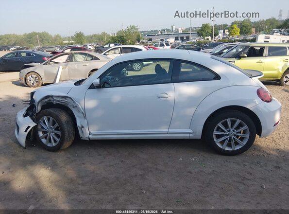 3VWFD7AT1JM703117 2018 VOLKSWAGEN BEETLE White Սալոնի 360 աստիճան տեսք