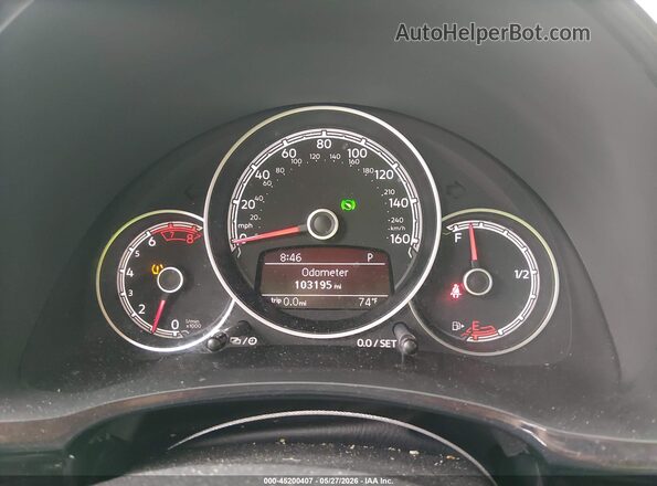 3VWFD7AT8JM706564 2018 VOLKSWAGEN BEETLE Black Widok tylnych siedzeń