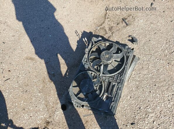 3VWFD7AT9JM716553 2018 VOLKSWAGEN BEETLE White Engine compartment view