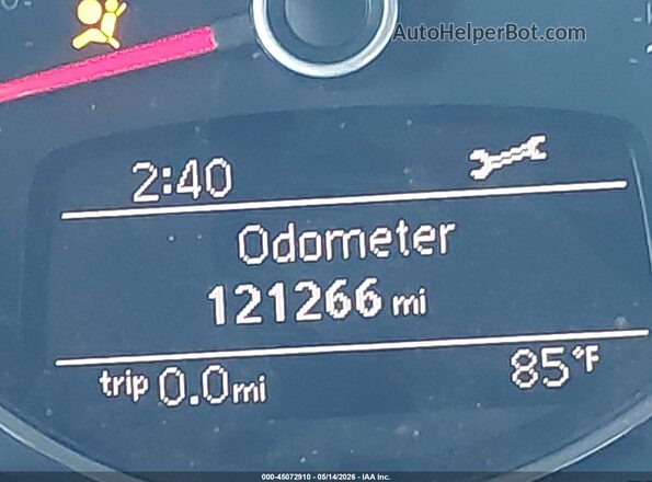 3VWFD7AT9KM711371 2019 VOLKSWAGEN BEETLE White 