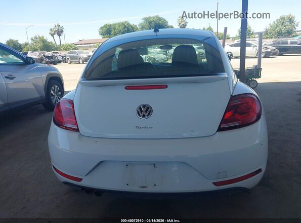3VWFD7AT9KM711371 2019 VOLKSWAGEN BEETLE White 