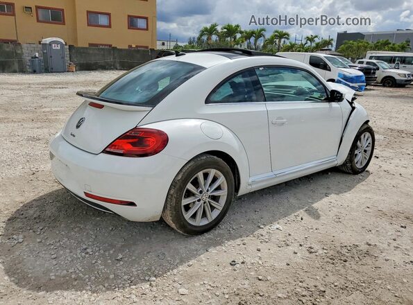 3VWJD7AT4JM713117 2018 VOLKSWAGEN BEETLE White 