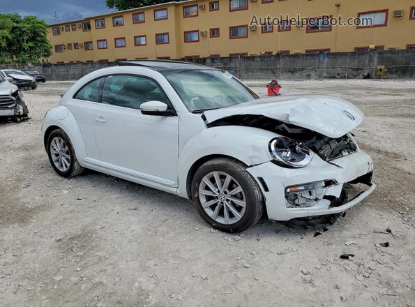3VWJD7AT4JM713117 2018 VOLKSWAGEN BEETLE White 