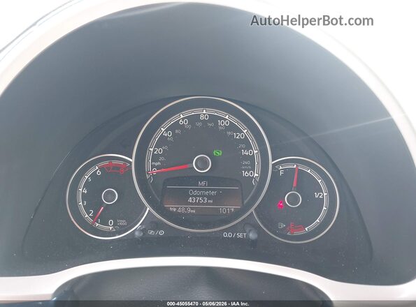 3VWJD7AT5KM706520 2019 VOLKSWAGEN BEETLE Blue 