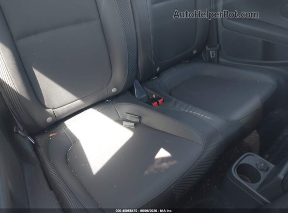 3VWJD7AT5KM706520 2019 VOLKSWAGEN BEETLE Blue 