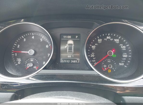 3VWL17AJ4HM222914 2017 VOLKSWAGEN JETTA Красный Вид задних сидений