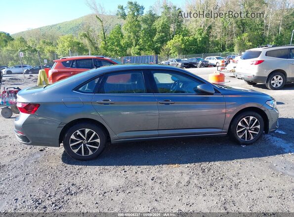 3VWNM7BU1NM028118 2022 VOLKSWAGEN JETTA Серый Вид задней части салона