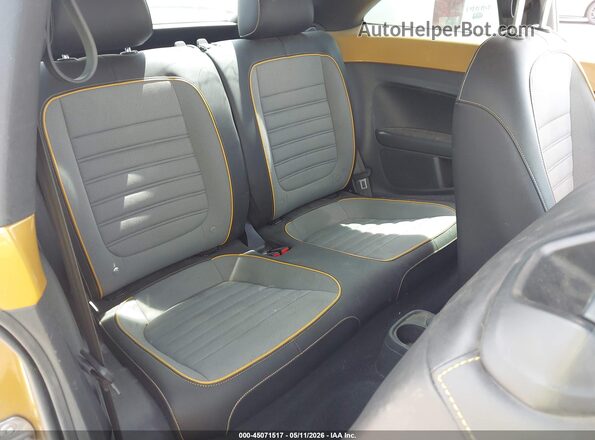 3VWS17AT6HM622776 2017 VOLKSWAGEN BEETLE Gold VIN sticker view