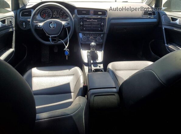 3VWW57AU6MM003488 2021 VOLKSWAGEN GOLF Black Vista del salpicadero