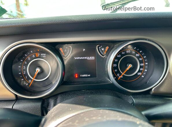1C4HJXDG5JW162480 2018 JEEP WRANGLER White 