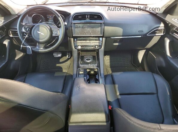SADCS2FX3KA602139 2019 JAGUAR F-PACE White ხელსაწყოთა პანელის ხედი