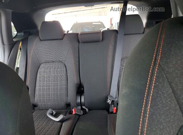 3CZRZ1H55SM738471 2025 HONDA HR-V Blue Widok wnętrza z tyłu