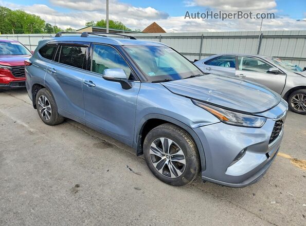 5TDGZRBH9MS072524 2021 TOYOTA HIGHLANDER Blue 