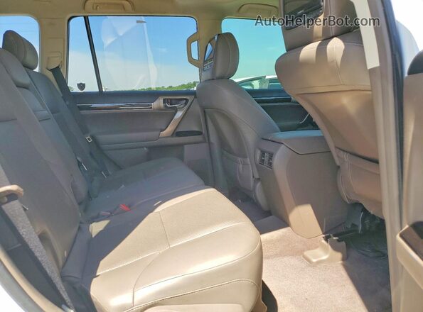 JTJBM7FX5G5135947 2016 LEXUS GX White 