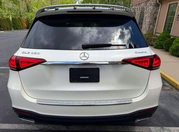 4JGFB4KBXNA774974 2022 MERCEDES-BENZ GLE Белый Вид салона спереди