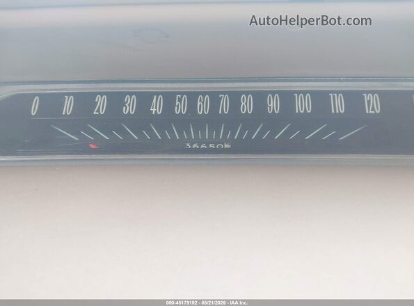 41847J309955      1970 CHEVROLET IMPALA Кремовый Вид задних сидений