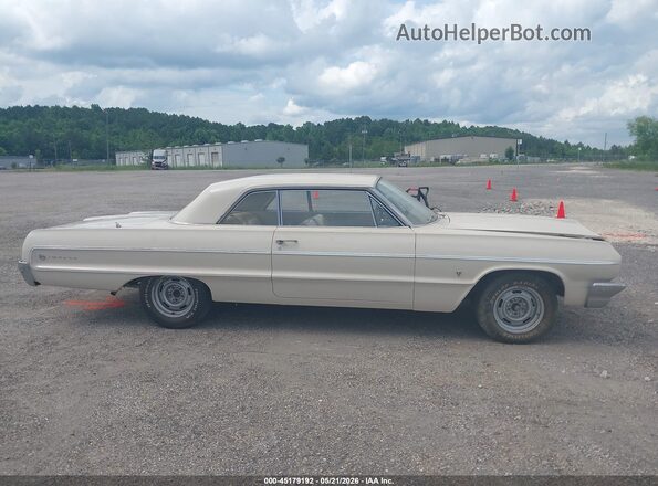 41847J309955      1970 CHEVROLET IMPALA Кремовый Вид задней части салона