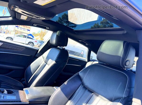 WAUVPBF22MN083202 2021 AUDI A7 White Vista interior trasera