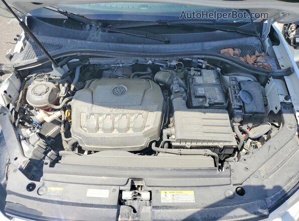 3VV1B7AX8LM154610 2020 VOLKSWAGEN TIGUAN White Vista de la etiqueta del VIN