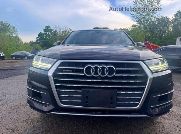 WA1LAAF7XKD008245 2019 AUDI Q7 Black 