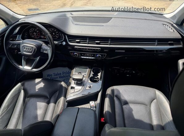 WA1LAAF78HD004851 2017 AUDI Q7 Silver უკანა სავარძლების ხედი