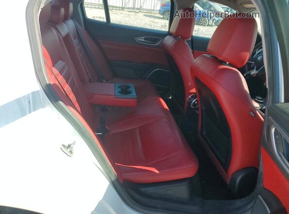 ZARFAEEN9H7560780 2017 ALFA ROMEO GIULIA White 