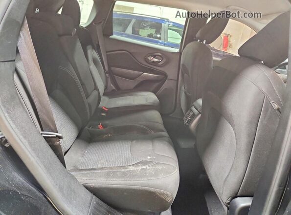 1C4PJLCB6KD438687 2019 JEEP CHEROKEE Black 