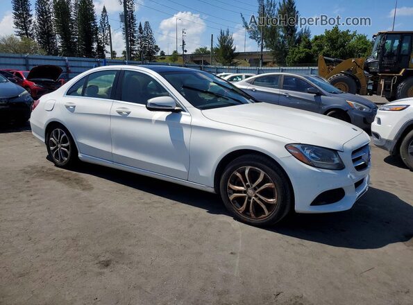 55SWF4JBXHU201125 2017 MERCEDES-BENZ C White Front view