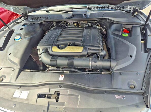 WP1AA2A24GLA09966 2016 PORSCHE CAYENNE Blue Սալոնի դիմացի տեսք