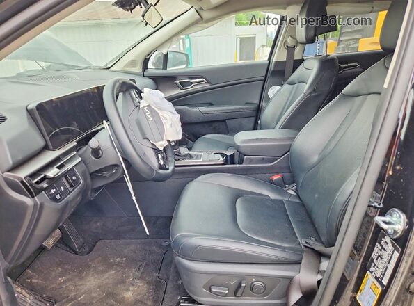 5XYK33DF8TG328992 2026 KIA SPORTAGE Black Vista del salpicadero