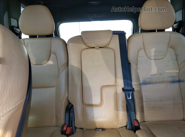 YV4102PK4J1347394 2018 VOLVO XC90 Silver Вид задньої частини салону