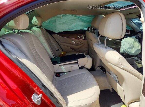 WDDZF4JB3HA204929 2017 MERCEDES-BENZ E Красный Вид задних сидений