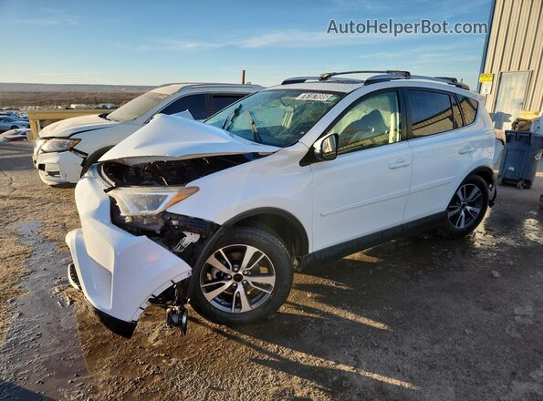 JTMRFREV6GJ066054 2016 TOYOTA RAV4 White 
