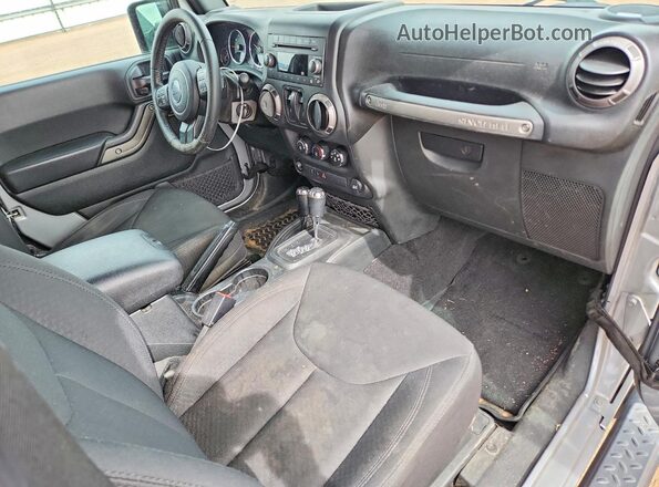1C4AJWAG9JL829228 2018 JEEP WRANGLER Gray 