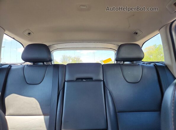 YV440MDJ9H2087521 2017 VOLVO XC60 Gray Vista interior trasera