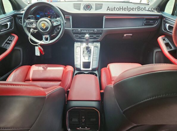 WP1AG2A53MLB54078 2021 PORSCHE MACAN Black 