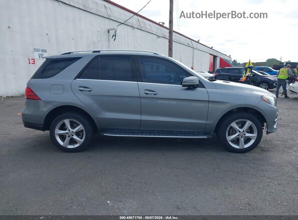 4JGDA0EB5GA677036 2016 MERCEDES-BENZ GLE 300D Gray Սալոնի հետևի տեսք