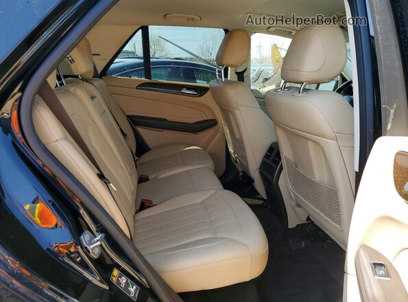 4JGDA5HB4JB124436 2018 MERCEDES-BENZ GLE Black Rear seats view