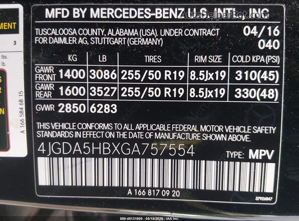 4JGDA5HBXGA757554 2016 MERCEDES-BENZ GLE 350 Black Widok komory silnika