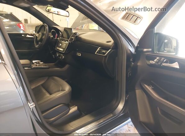 4JGDA5HBXHA947582 2017 MERCEDES-BENZ GLE 350 Gray Vista interior delantera