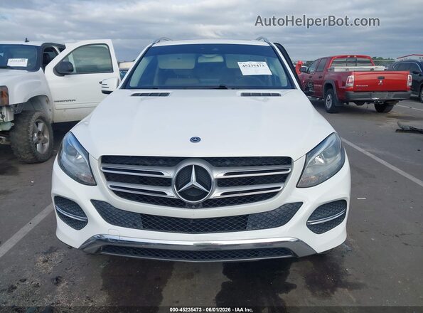 4JGDA5JB8JB028416 2018 MERCEDES-BENZ GLE 350 White Dashboard view